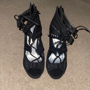 Black heeled shoes